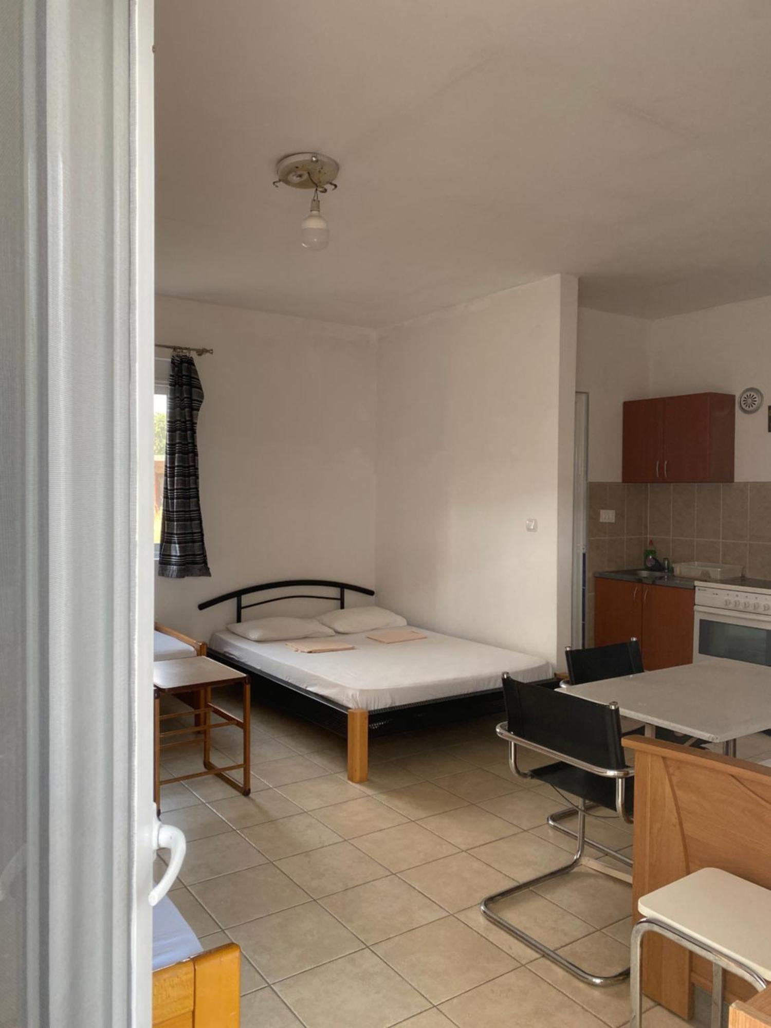Guest House Nura Улцинь Экстерьер фото